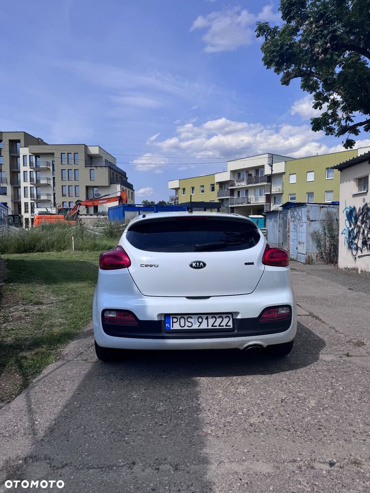 Kia Ceed - 6