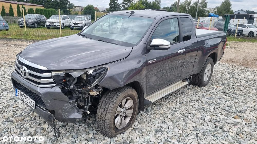 Toyota Hilux 4x4 Double Cab Executive - 6