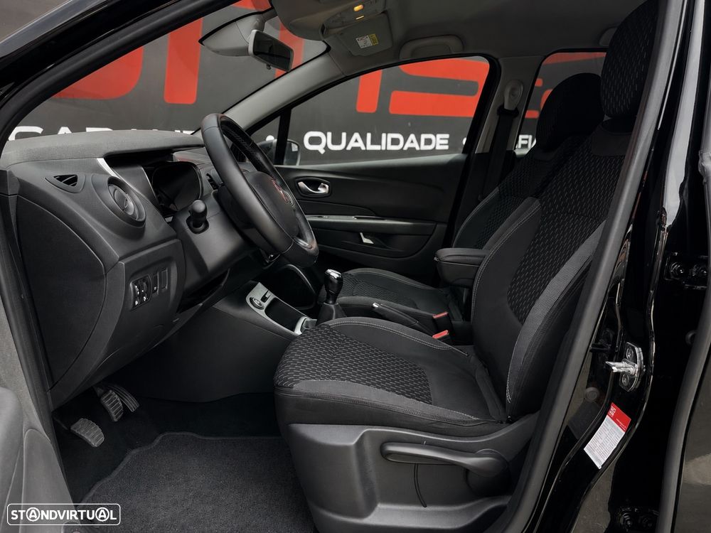 Renault Captur 1.5 dCi Exclusive - 10