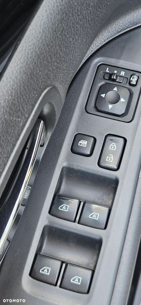 Mitsubishi Outlander 2.0 Intense 4WD CVT - 7