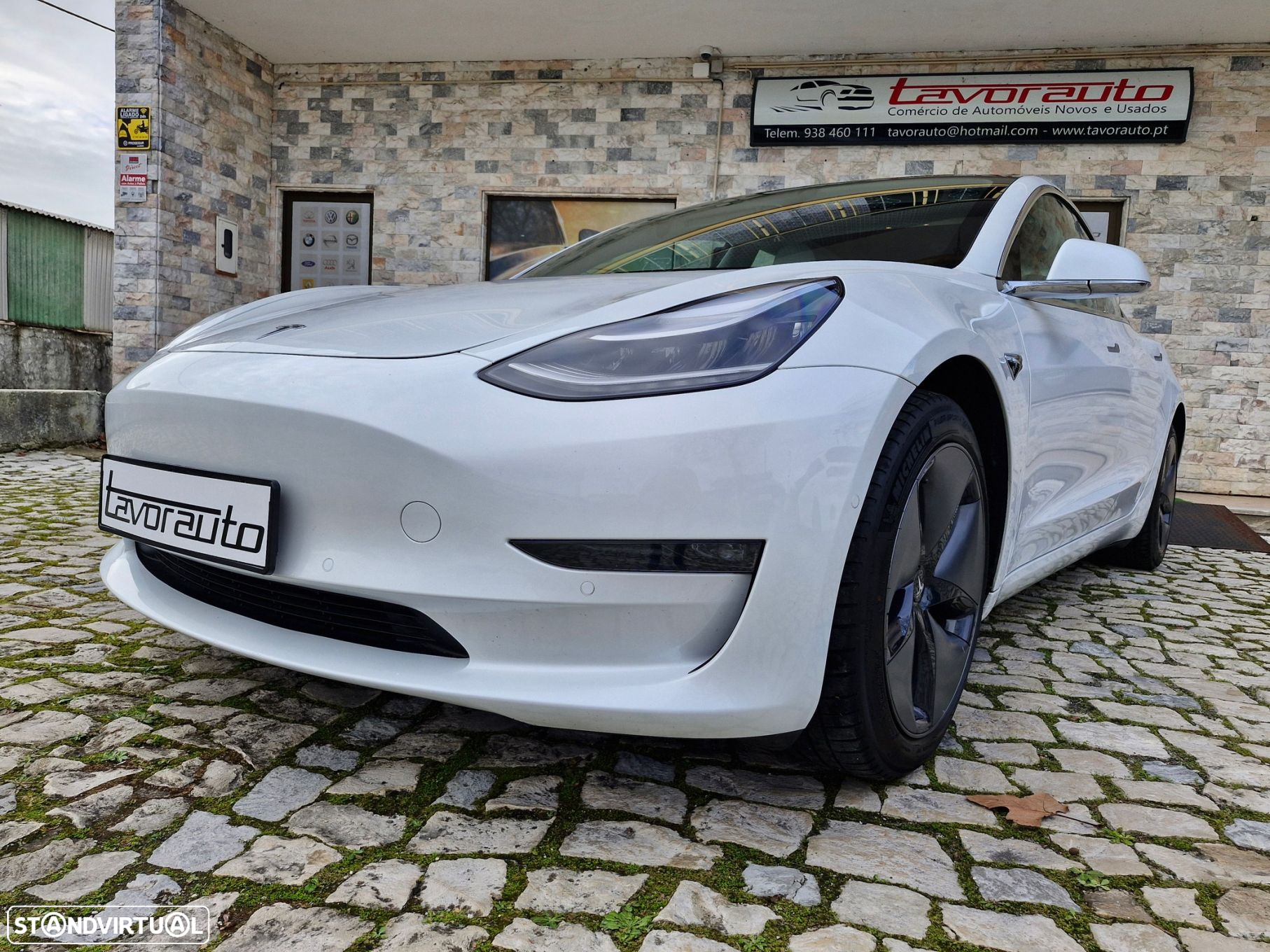Tesla Model 3 Long-Range Dual Motor AWD - 22