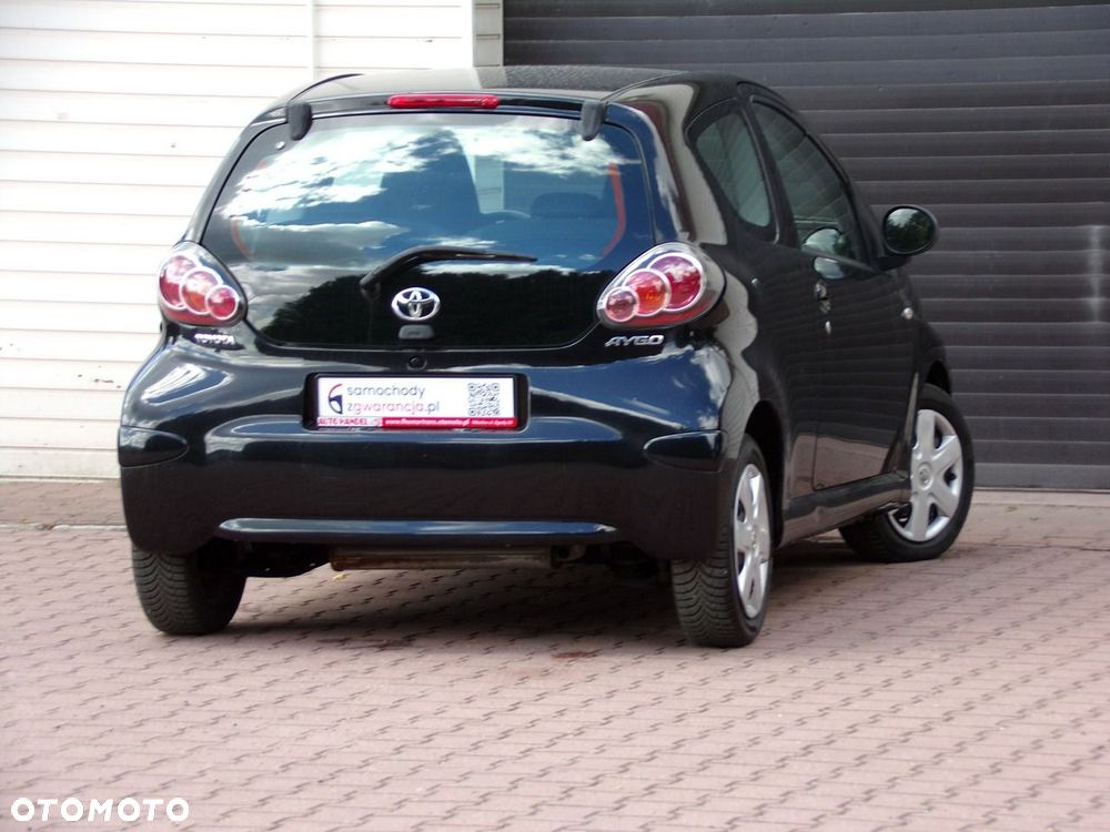 Toyota Aygo - 14