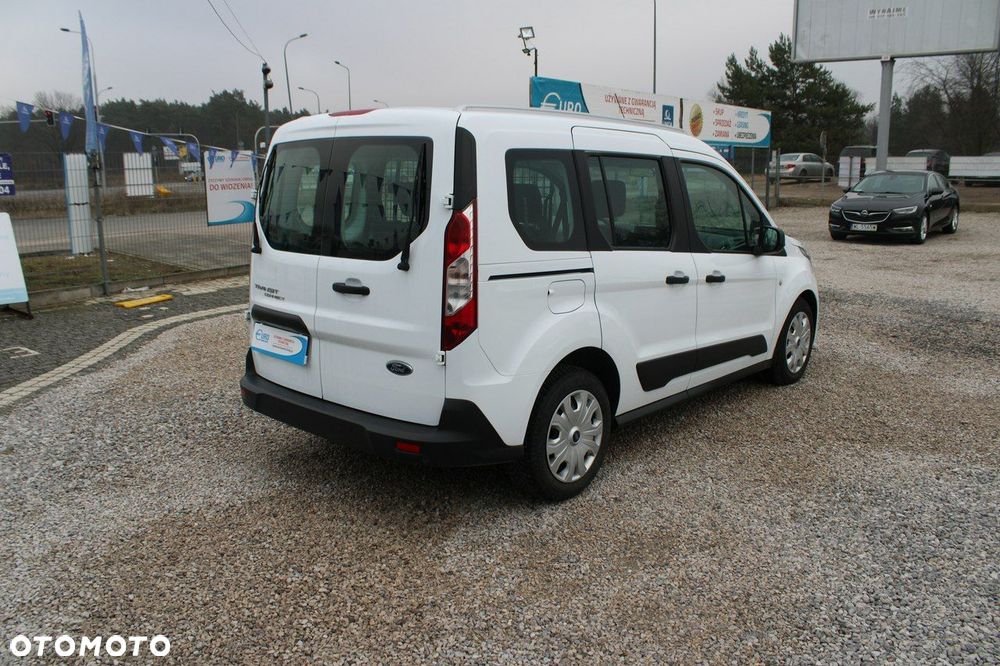 Ford Transit Connect - 6