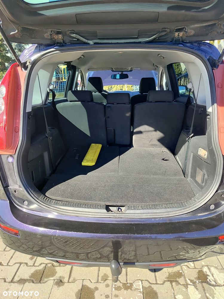 Mazda 5 - 19