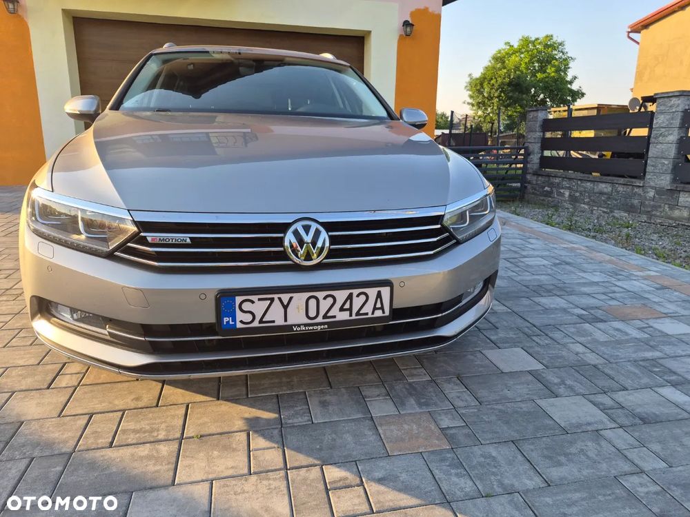 Volkswagen Passat 2.0 TDI SCR 4Mot DSG Highline - 8