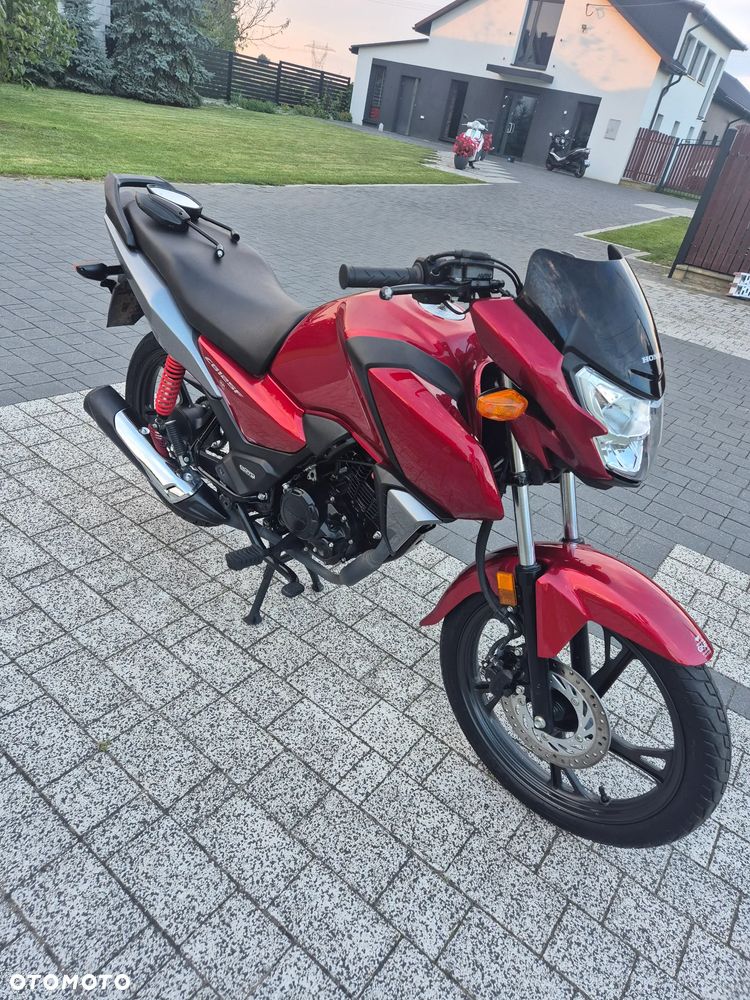 Honda CBF - 2