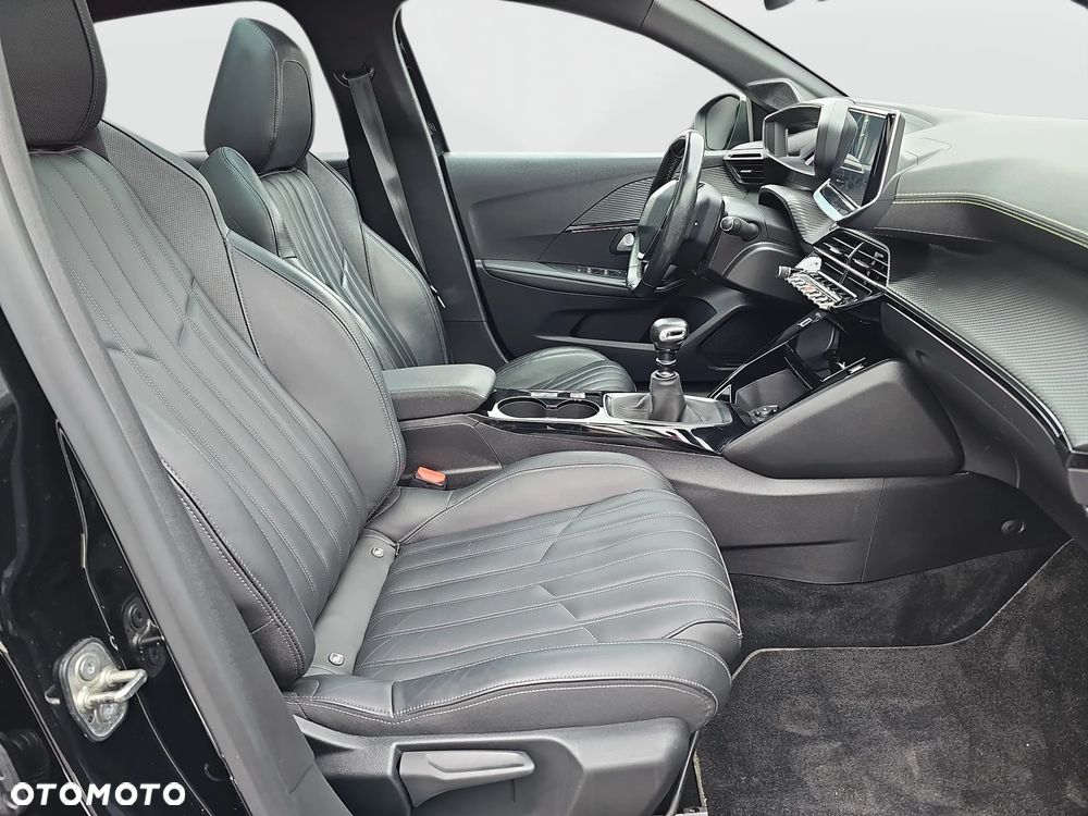 Peugeot 208 1.2 PureTech GT Line S&S - 13