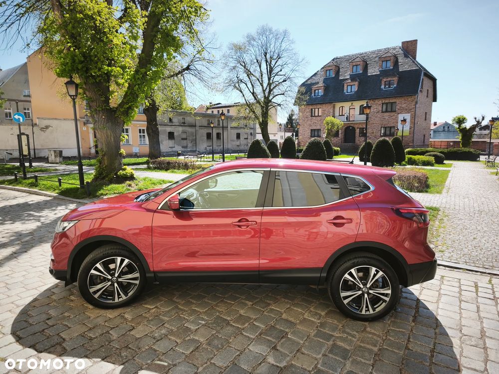 Nissan Qashqai 1.2 DIG-T Tekna EU6 - 18