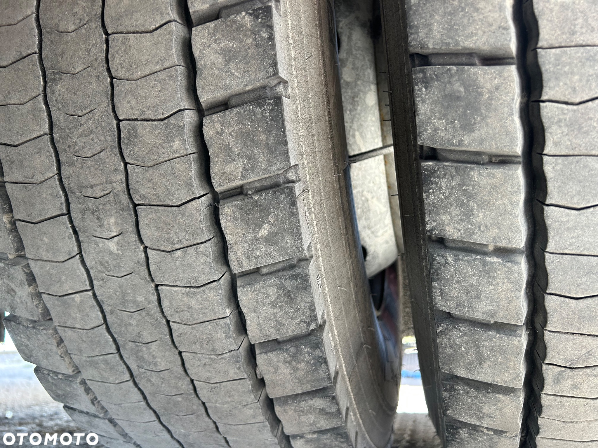 Ford F-MAX - 12