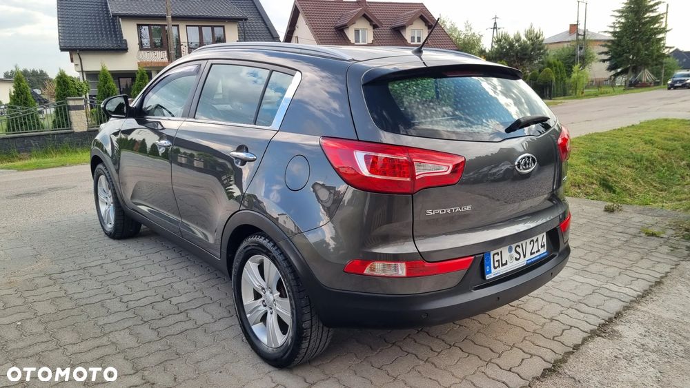 Kia Sportage 2.0 CRDI 4WD Spirit - 6