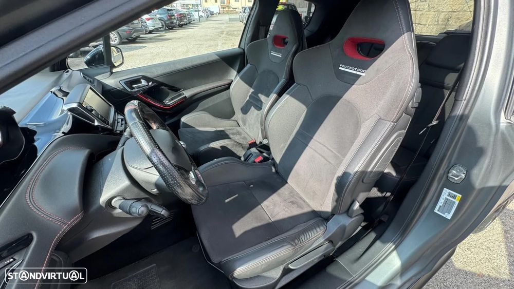 Peugeot 208 1.6 e-THP GTi by Sport - 19