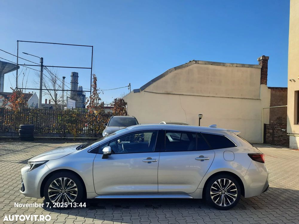 Toyota Corolla 2.0 HSD Exclusive - 5