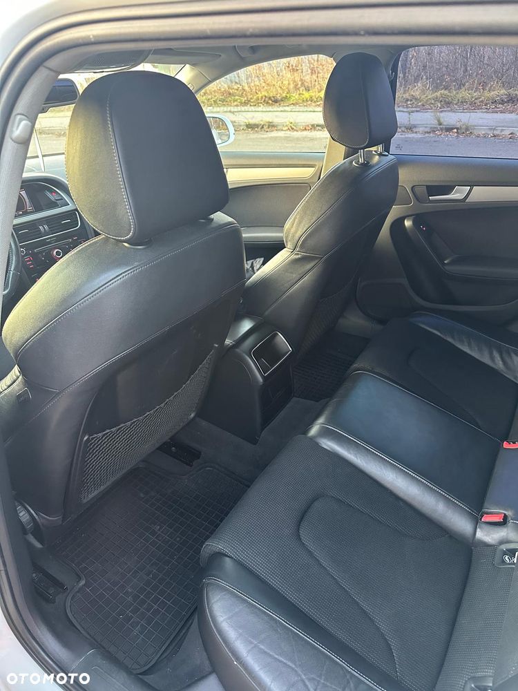 Audi A4 Avant 2.0 TDI - 27