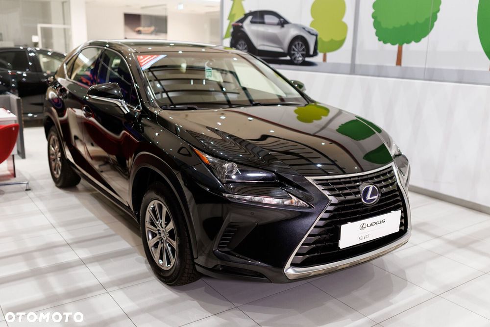 Lexus NX 300h Elegance 2WD - 3