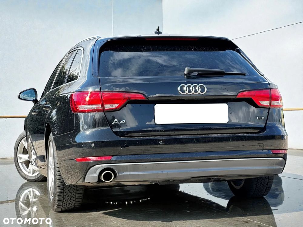 Audi A4 Avant 2.0 TDI - 12