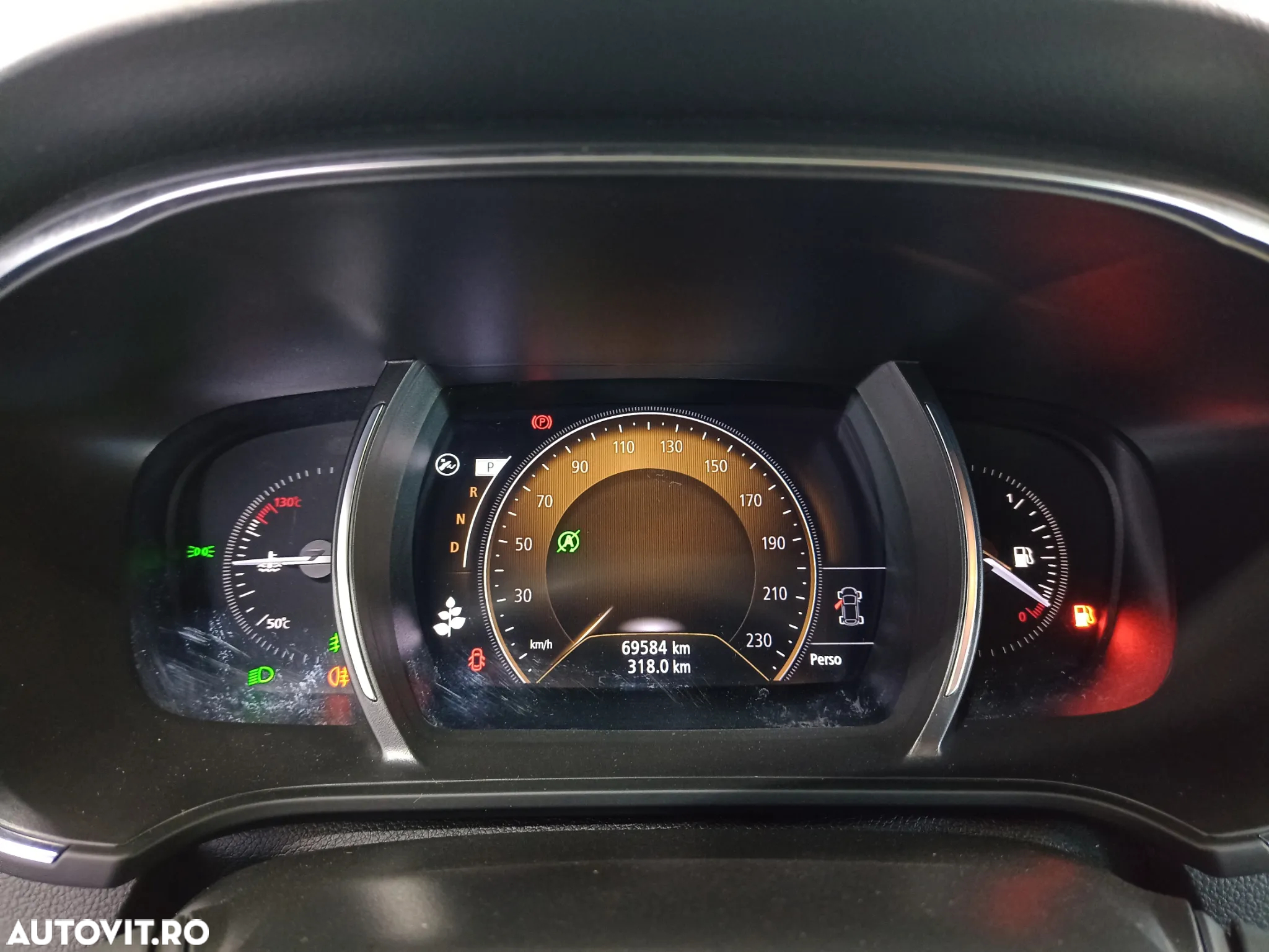 Renault Megane TCe 140 EDC GPF Zen - 14