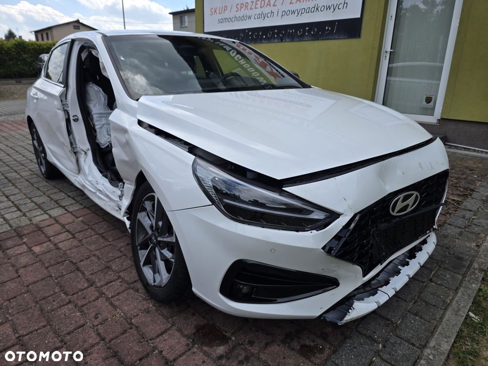Hyundai i30 1.5 T-GDI 48V Smart Plus DCT - 3