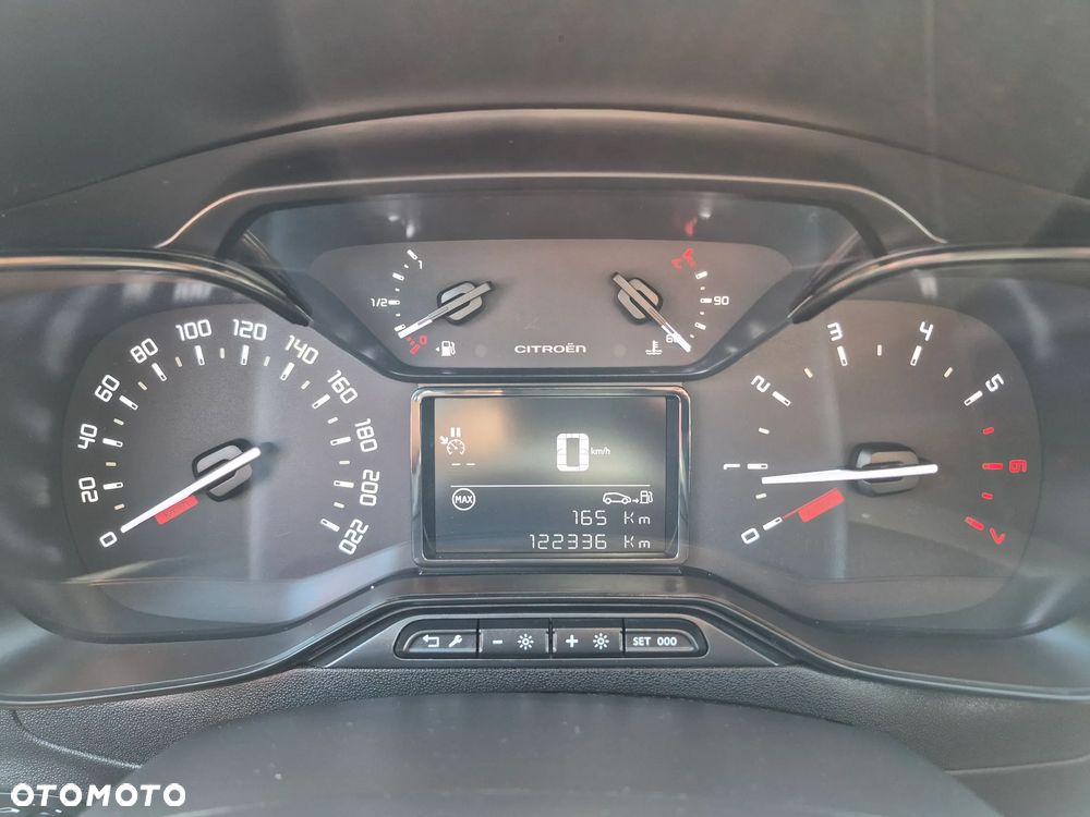 Citroën C3 BlueHDi 100 S&S FEEL - 23