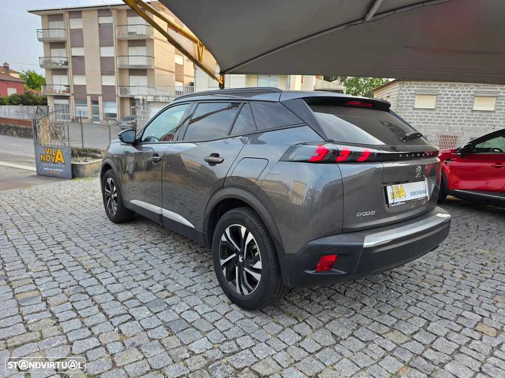Peugeot 2008 1.2 PureTech Allure Pack - 3