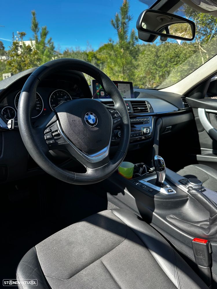 BMW 330 e iPerformance - 13