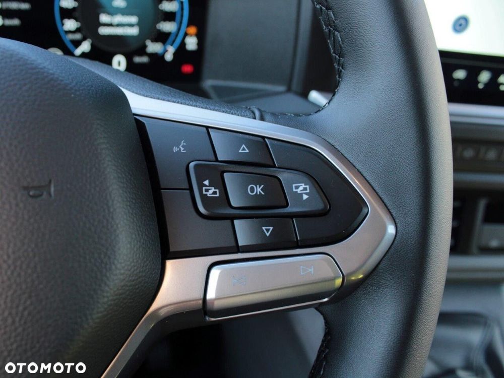 Volkswagen Caravelle - 20