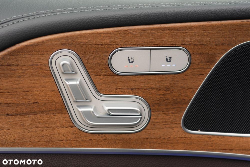 Mercedes-Benz GLS - 29