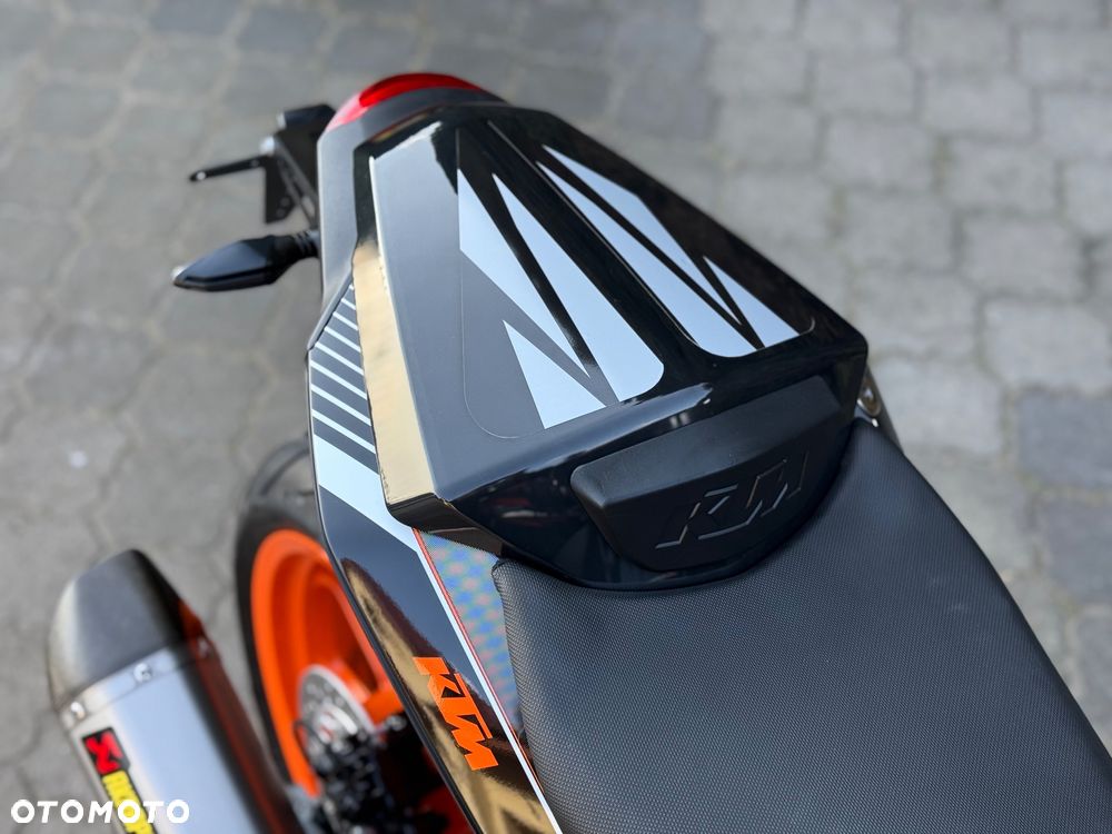 KTM Duke - 19