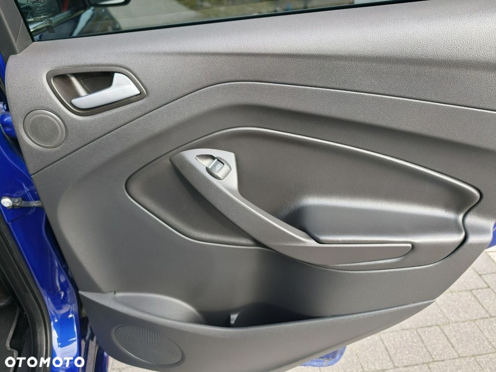 Ford Kuga - 14