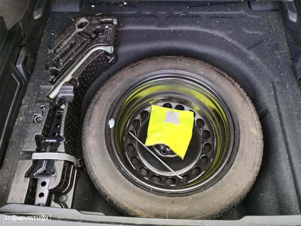 VW Passat Variant 1.6 TDI Confortline - 7