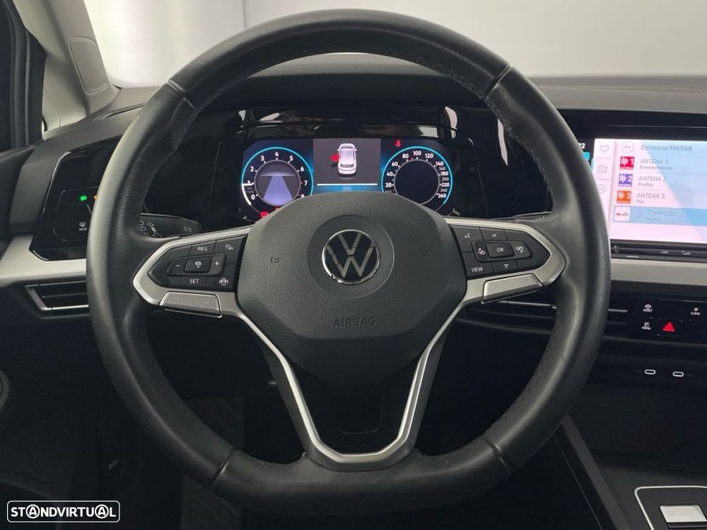 VW Golf 1.0 eTSI Life DSG - 14