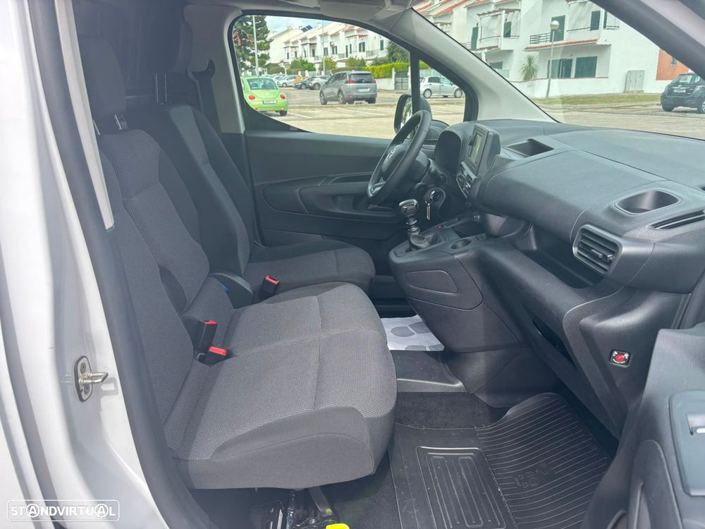 Toyota Proace City 1.5D L1 COMFORT 102cv - AC - GPS - IVA DEDUTÃVEL - 11