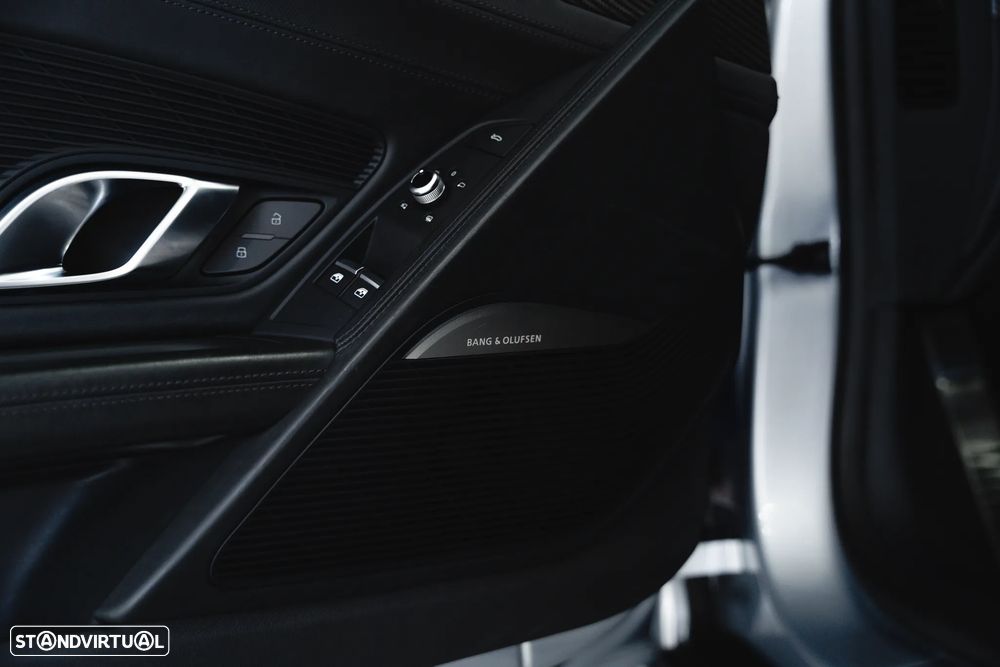 Audi R8 Coupé 5.2 FSI V10 Plus S tronic - 25