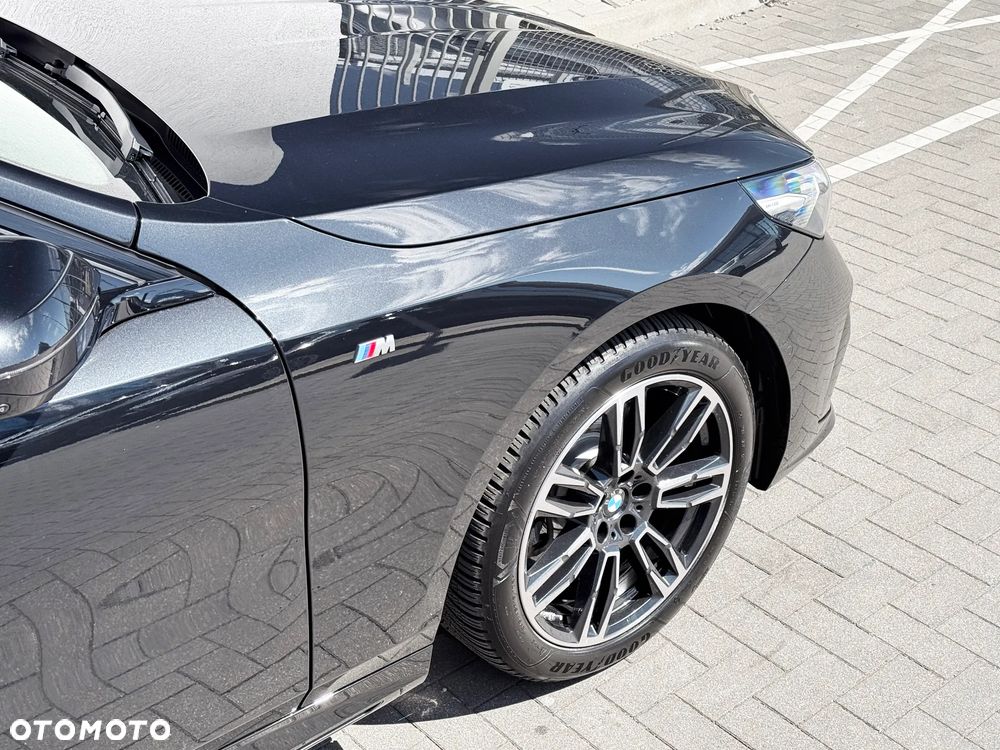 BMW Seria 5 520d xDrive - 12