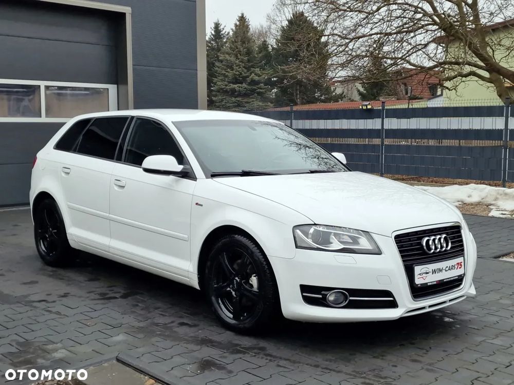 Audi A3 Sportback 2.0 TDI DPF S line Sportpaket - 3