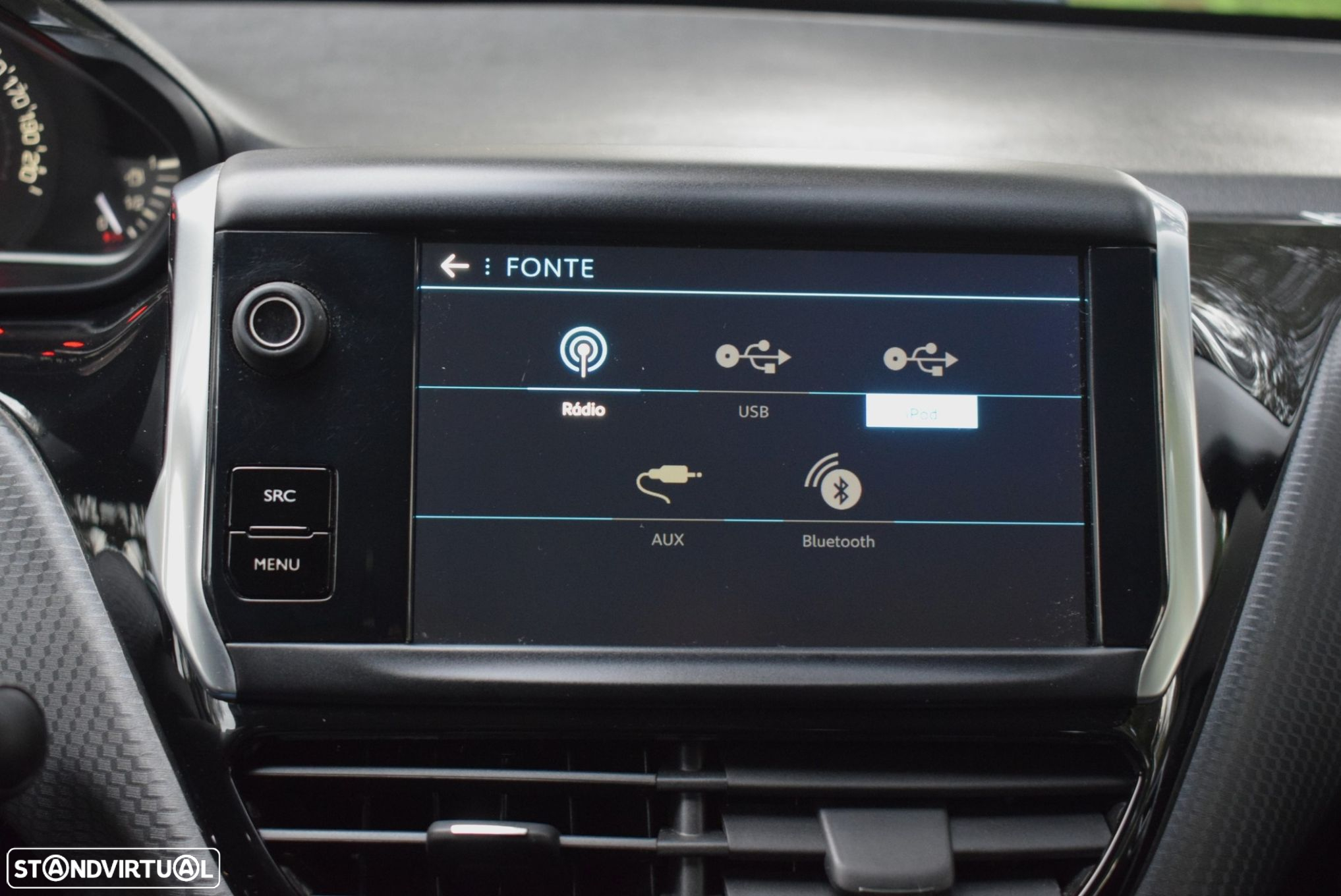 Peugeot 2008 PureTech 110 Style - 28