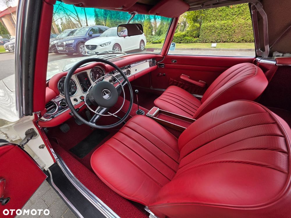 Mercedes-Benz SL - 29