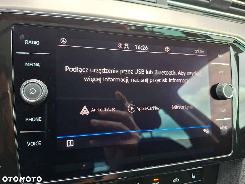 Volkswagen Passat - 18