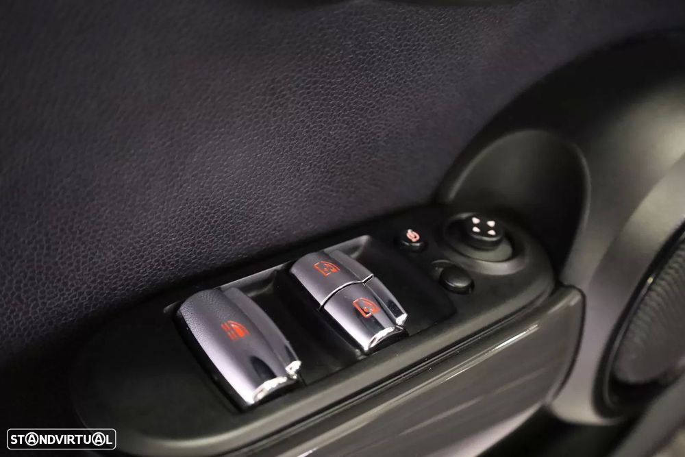 MINI Cabrio One - 38