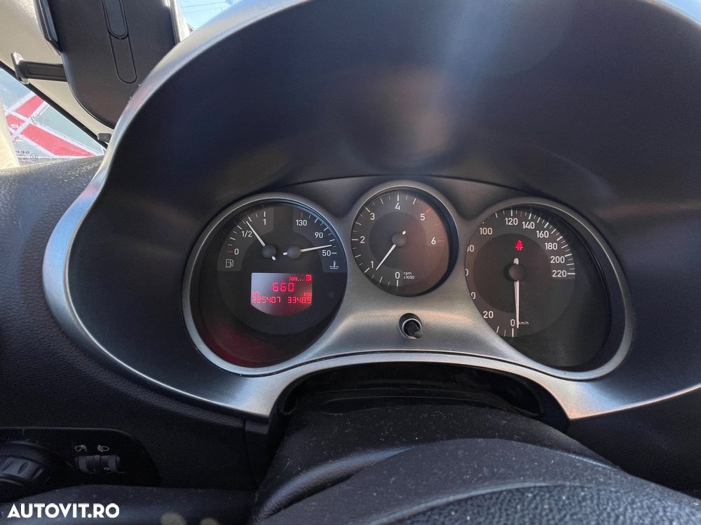 Seat Leon 1.9 TDI DPF Ecomotive Style - 11