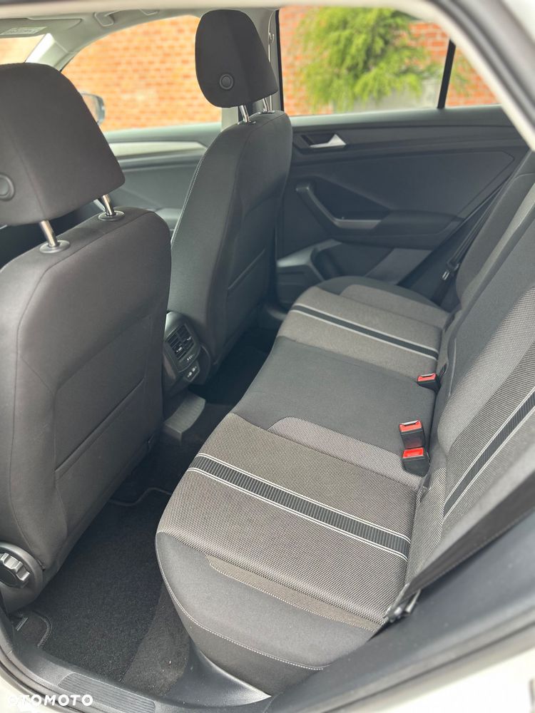 Volkswagen T-Roc 1.5 TSI GPF ACT Advance DSG - 26