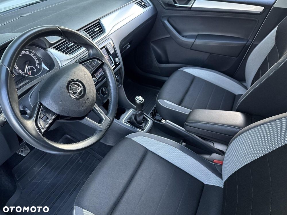 Skoda RAPID Spb 1.0 TSI Ambition - 10