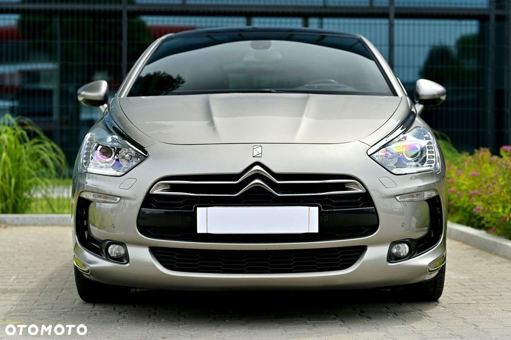 Citroën DS5 HDi 165 SportChic - 12