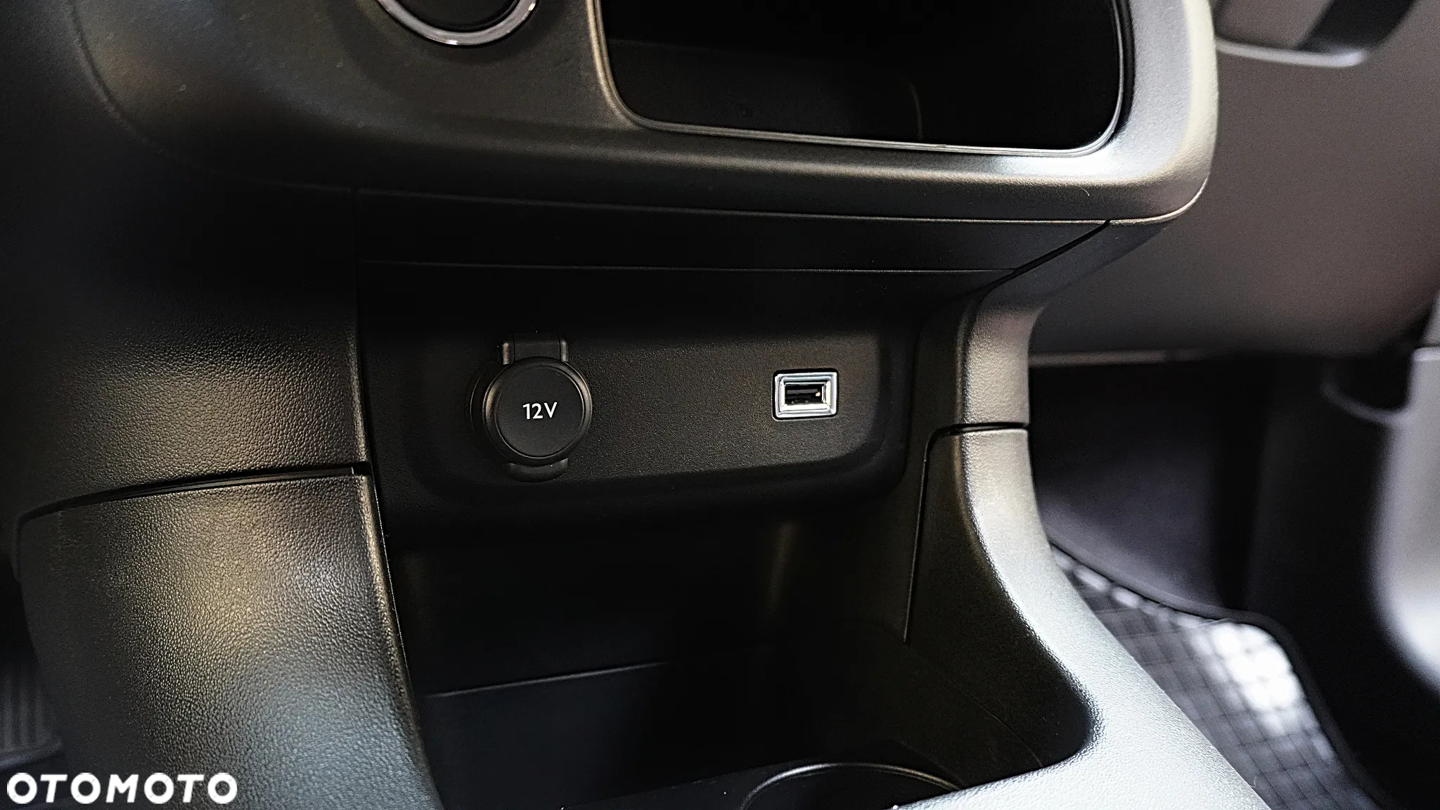 Citroën C3 1.2 PureTech Shine - 25