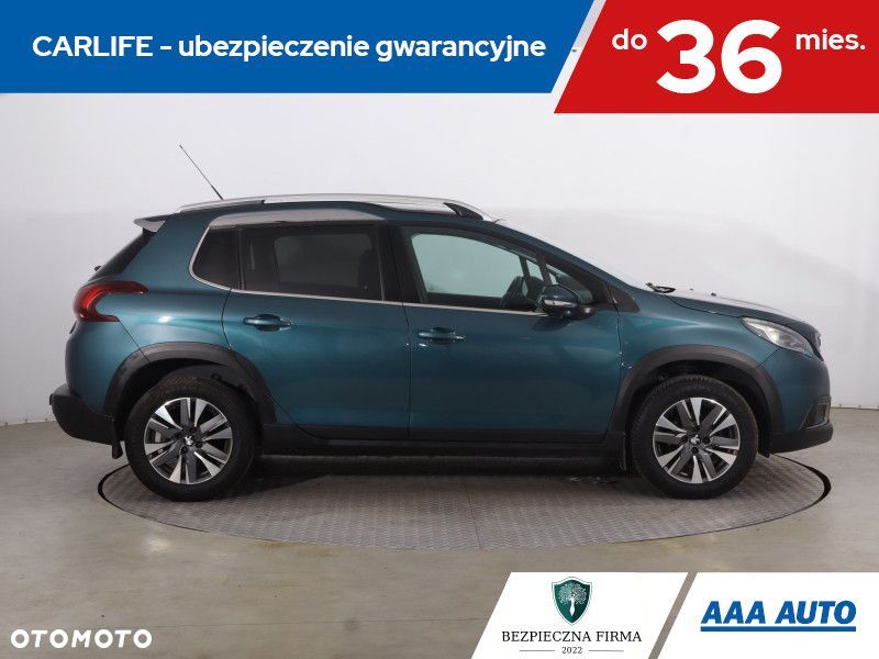 Peugeot 2008 - 8