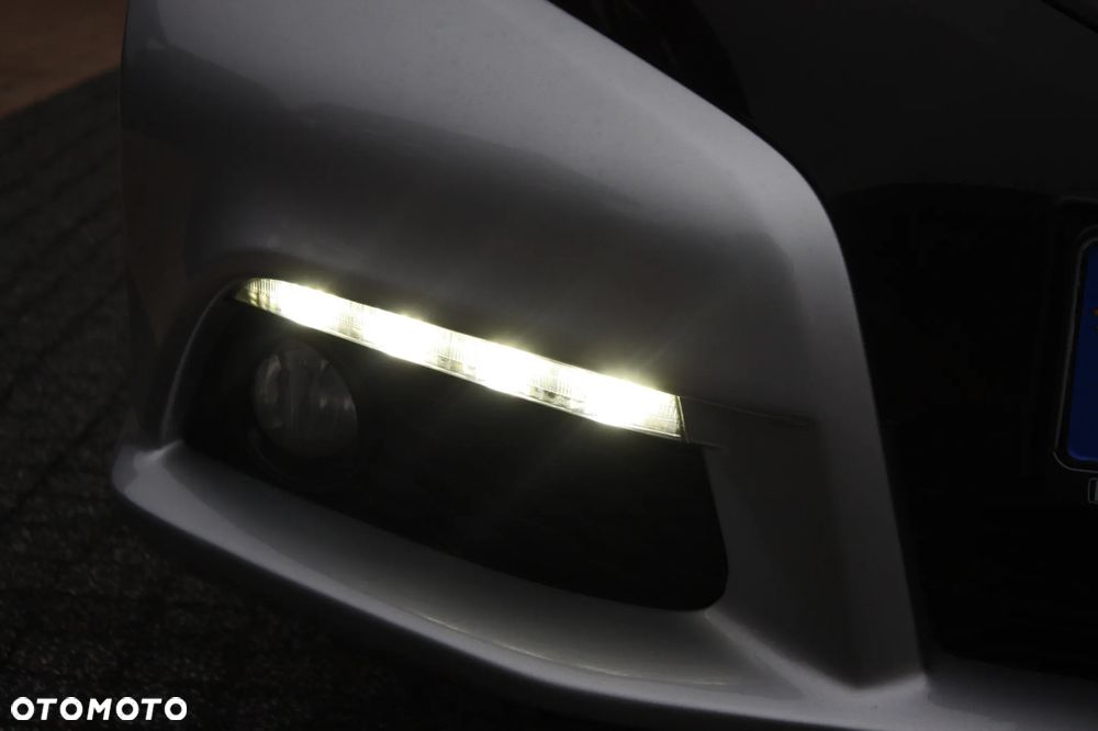 Honda Civic 1.8 Executive i-SHIFT - 28