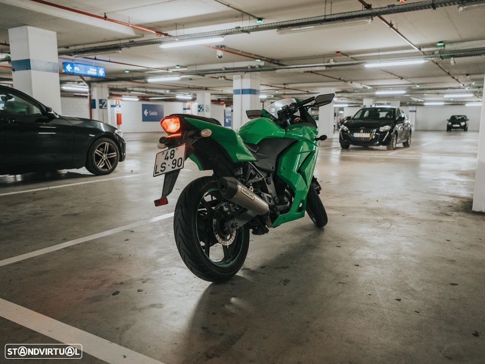 Kawasaki Ninja - 9