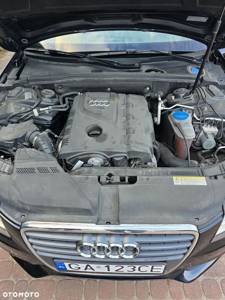 Audi A4 Limousine - 11