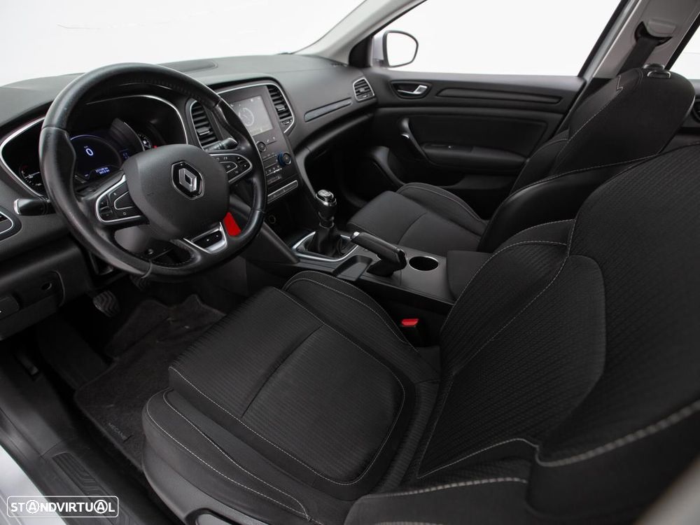 Renault Mégane Sport Tourer - 6