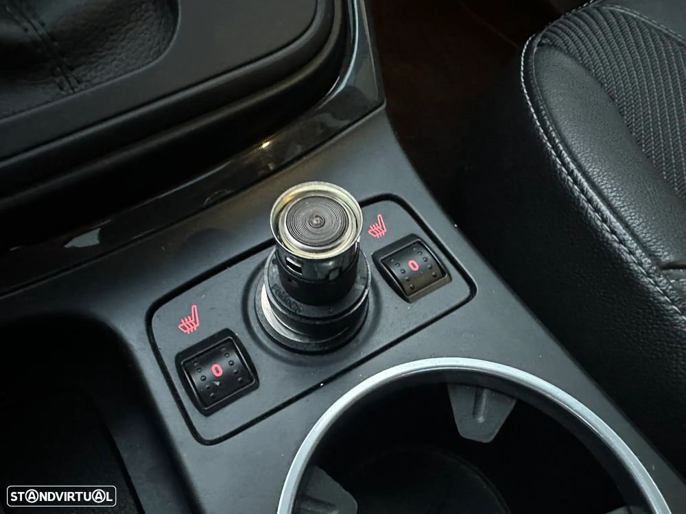 Ford Kuga 2.0 TDCi 4x4 Aut. Titanium - 20