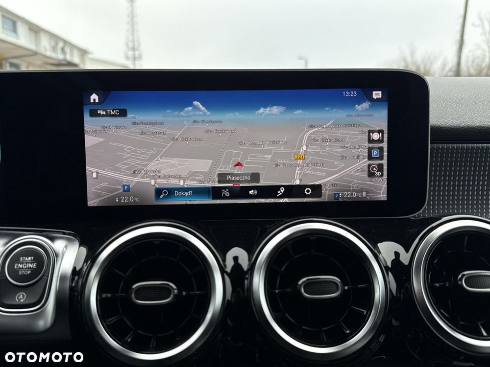 Mercedes-Benz GLB - 23